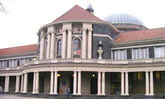 Hauptgebäude der Uni Hamburg